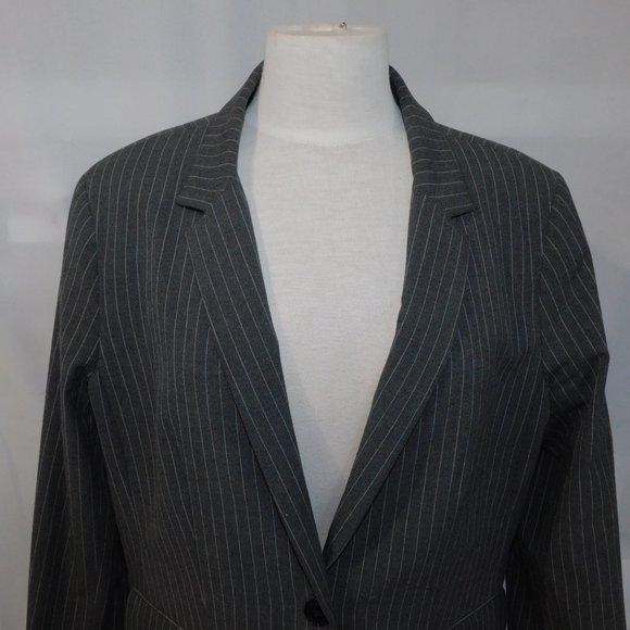 Lands End Womens 16 Gray single button Pinstripe Blazer - Picture 3 of 11